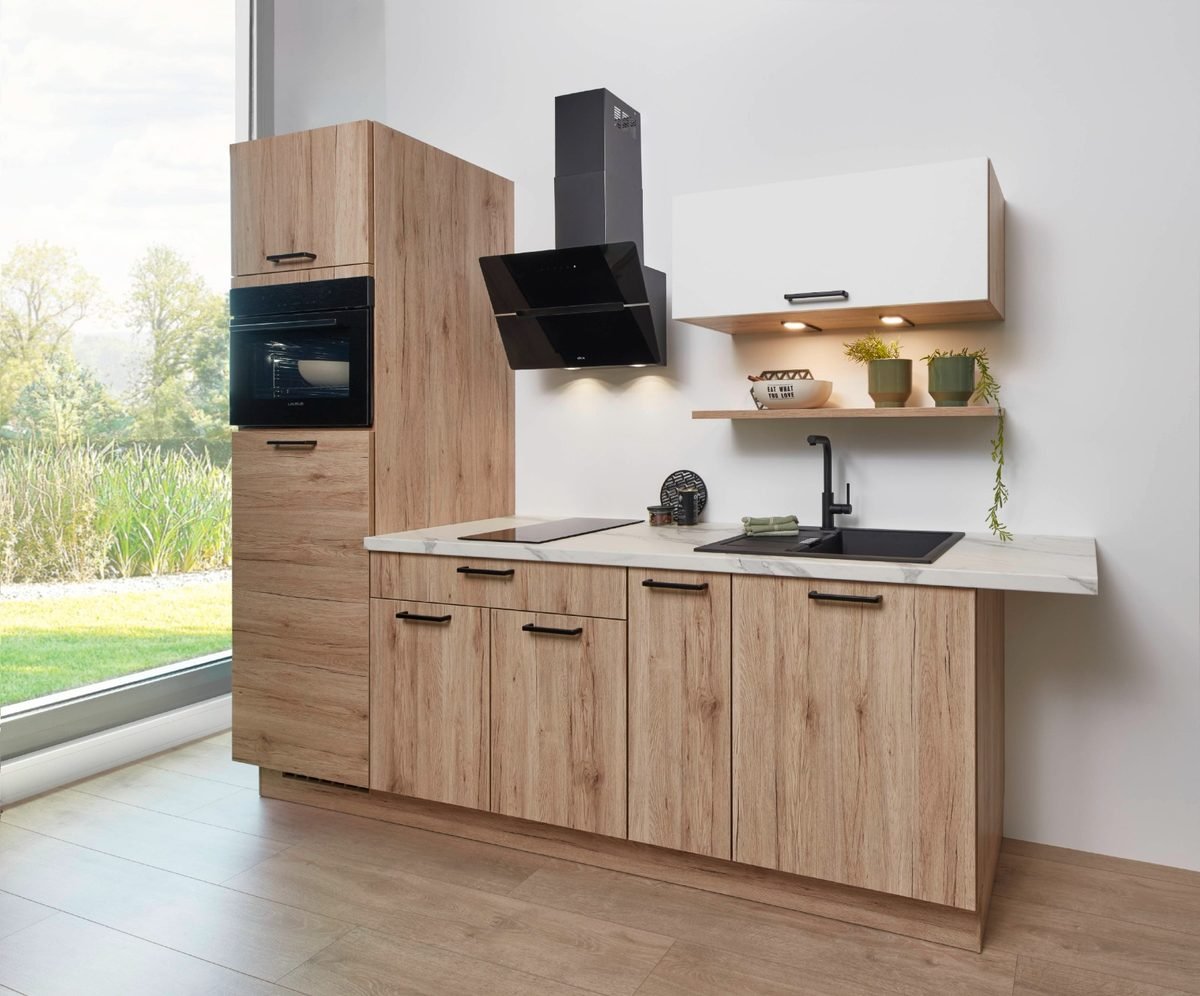 Natural Oak Kitchen
