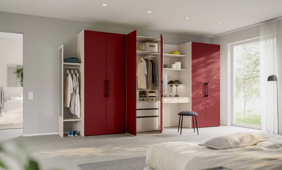 Miio Wardrobe, Red Gloss